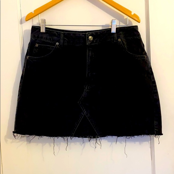 Topshop Dresses & Skirts - Topshop Moto Black denim mini skirt